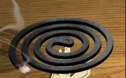 電蚊拍滅蚊燈二合一 三層防護(hù)、智能誘蚊，守護(hù)家庭安全